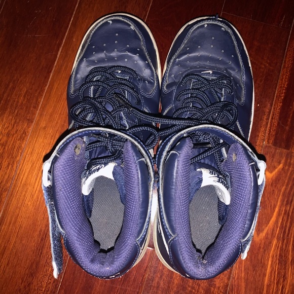 Nike Air Men's Blue Sneakers - Picture 8 of 8